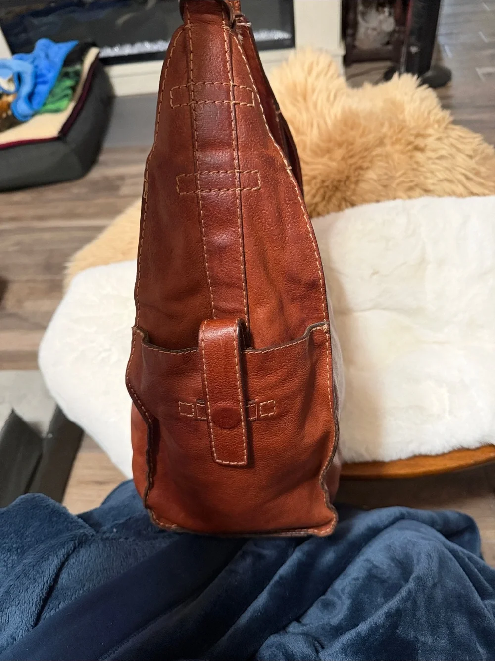 Frye Artesian Hobo Bag in Whiskey Genuine Leather NWT
